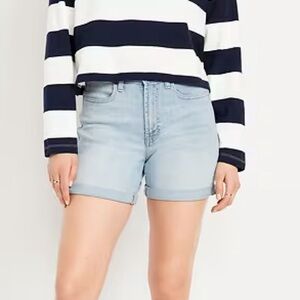 High-Waisted Wow Jean Shorts -- 5-inch inseam